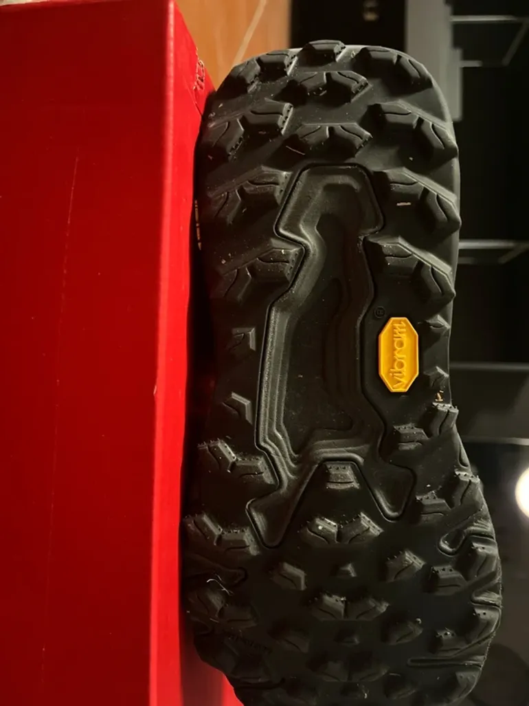 Gebrauchtes New Balance Hierro v9 bike — Bild 3 von 3
