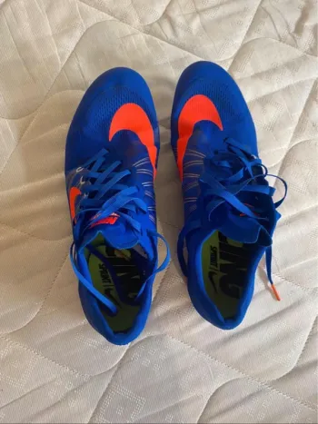 Tweedehands Nike Pointe athlétisme bike — afbeelding 2 van 6