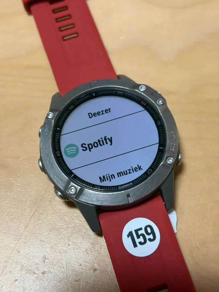 Used Garmin Fenix 6 Pro Titanium Saffier bike — image 5 of 5