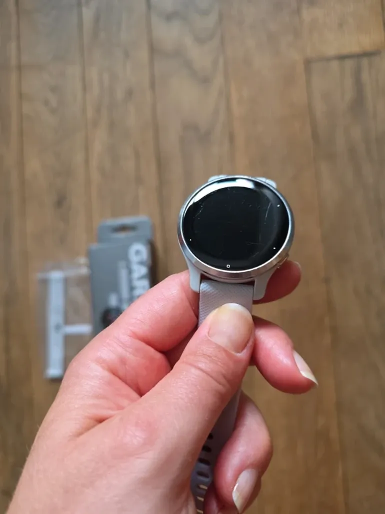 Used Garmin Venu 2s bike — image 4 of 5