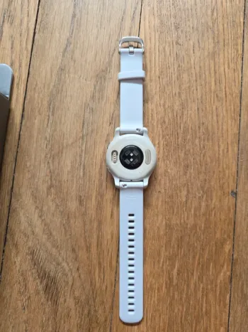 Used Garmin Venu 2s bike — image 5 of 5