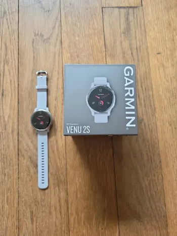 Used Garmin Venu 2s Electronics