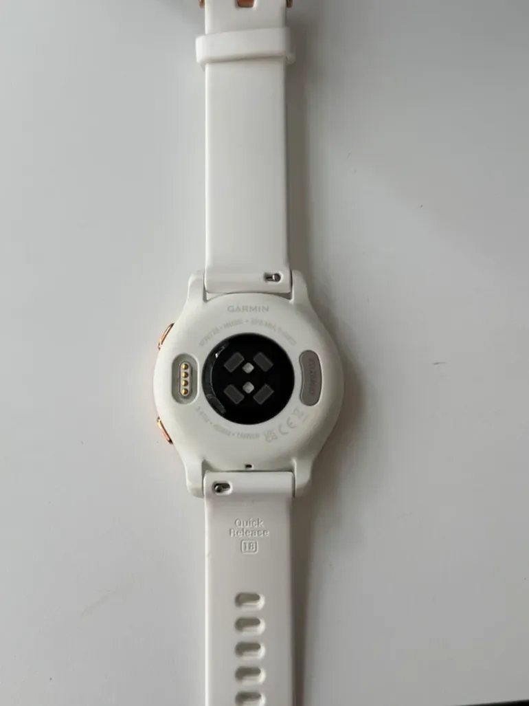 Used Garmin Venu 2S bike — image 3 of 5