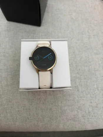 Tweedehands Garmin Venu 4 Electronics