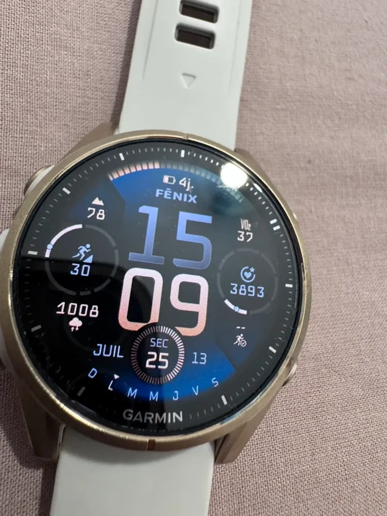 Tweedehands Garmin Fenix 8 Amoled Sapphire 43MM bike — afbeelding 2 van 7