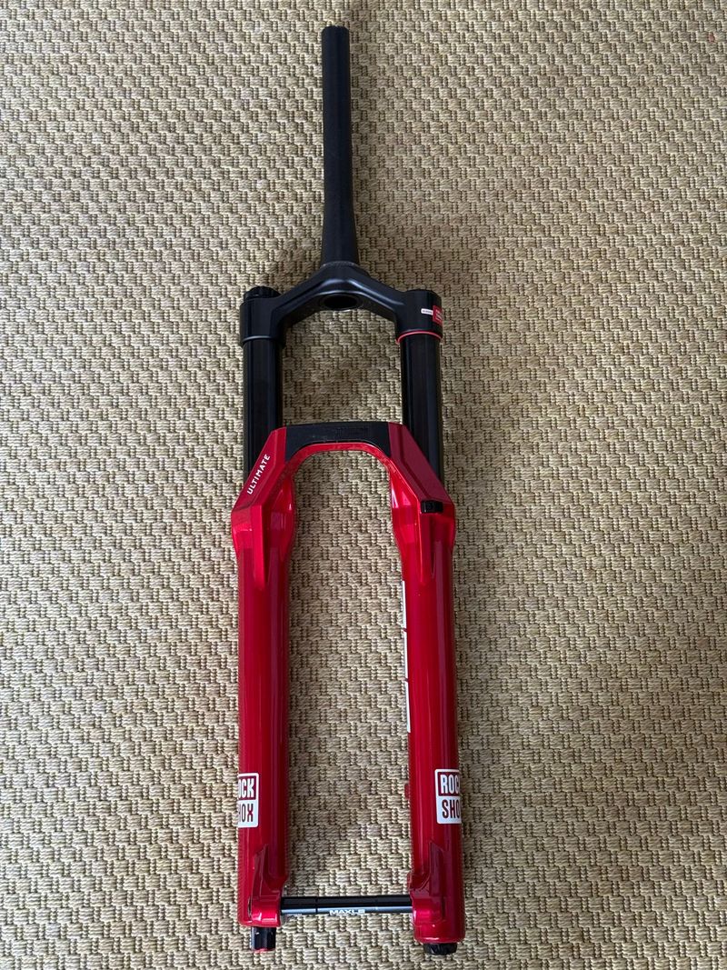 RockShox ZEB Ultimate Charger 3.2 RC2 LinearXL 2026 Fork d'occasion