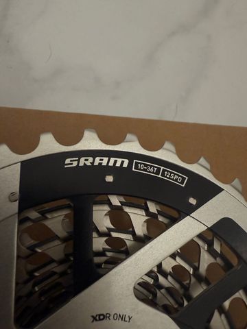Brugt Sram RED AXS CS-XG-1290-E1 2025 bike — billede 3 af 7