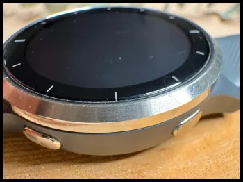 Used Garmin Vivoactive 4 bike — image 5 of 13