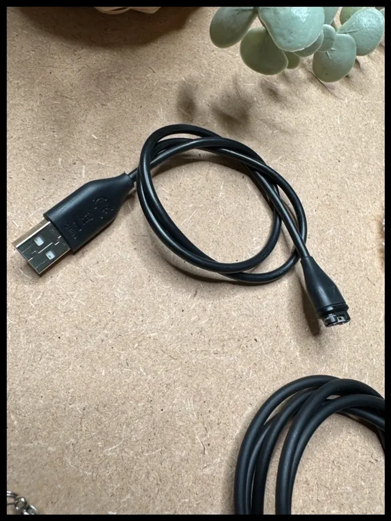 Used Garmin Vivoactive 4 bike — image 10 of 13