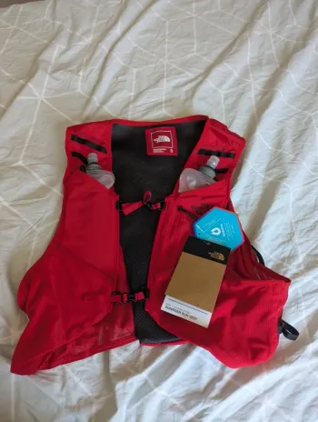 The North Face Sunriser Run Vest 8 Running Accessories d'occasion