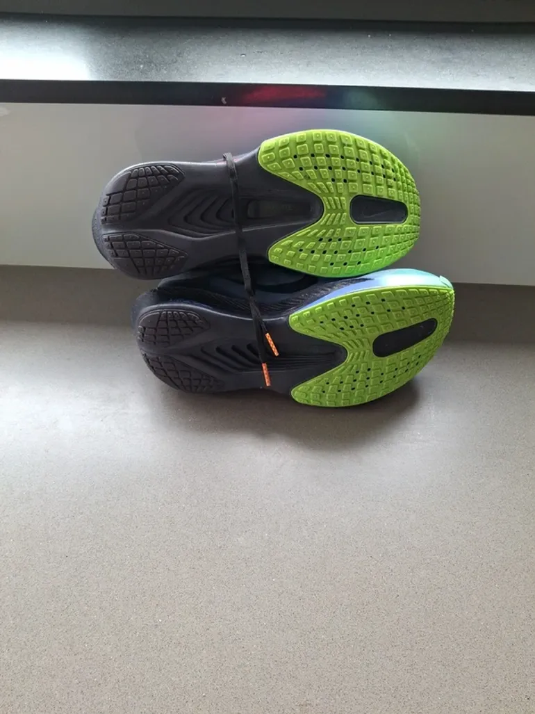 Tweedehands Nike Zoom Fly 6 bike — afbeelding 4 van 6