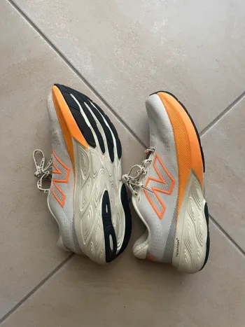 Used New Balance 880 bike — image 3 of 4