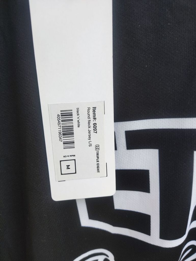 triple eight MTB Jersey bike usato — immagine 3 di 3
