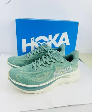 Used Hoka Shoes size 42 Running Shoes