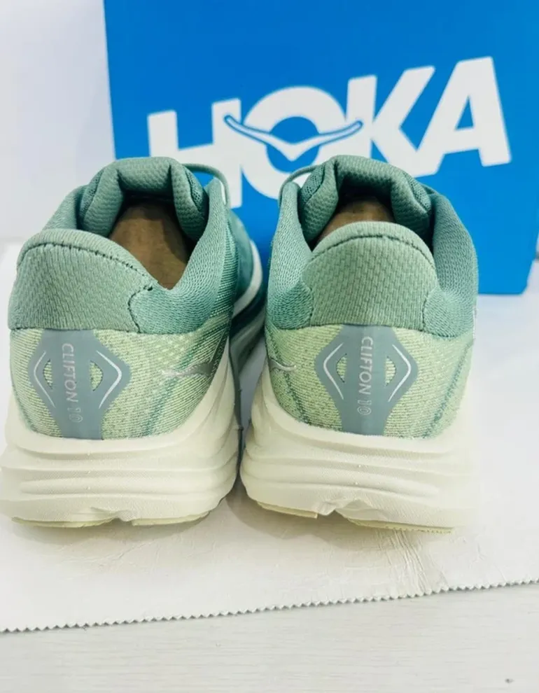 Used Hoka Shoes size 42 bike — image 4 of 5