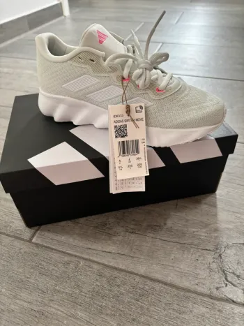 Brugt Adidas Switch Move Running Shoes