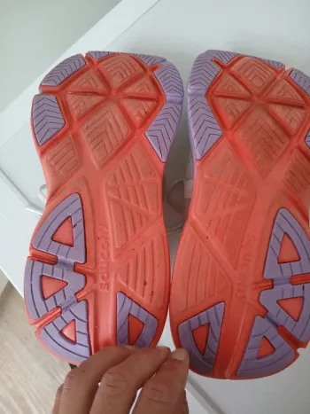 Saucony Guide 18 bike d'occasion — image 4 sur 4
