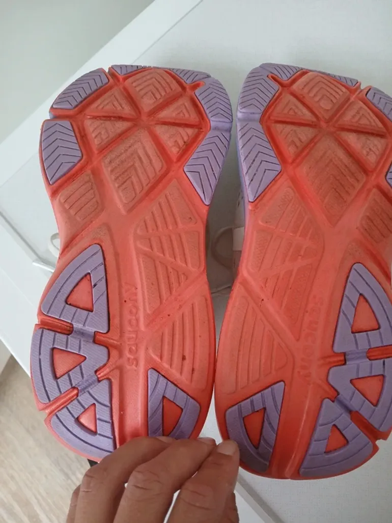 Saucony Guide 18 bike d'occasion — image 4 sur 4