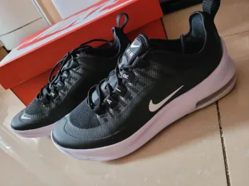 Used Nike Schuhe bike — image 2 of 6
