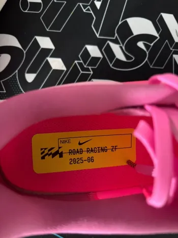 Tweedehands Rose Nike Zoom Fly 6 bike — afbeelding 5 van 5