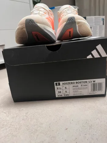 Brugt Adidas Adizero Boston 13W 2026 bike — billede 4 af 15