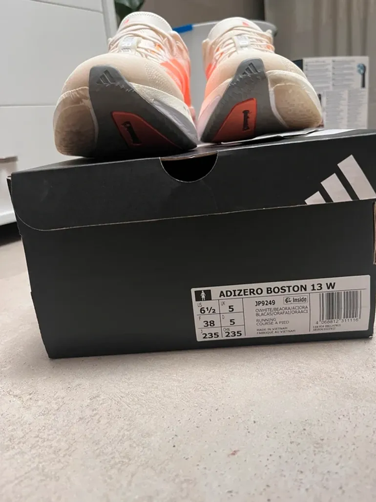 Brugt Adidas Adizero Boston 13W 2026 bike — billede 4 af 15