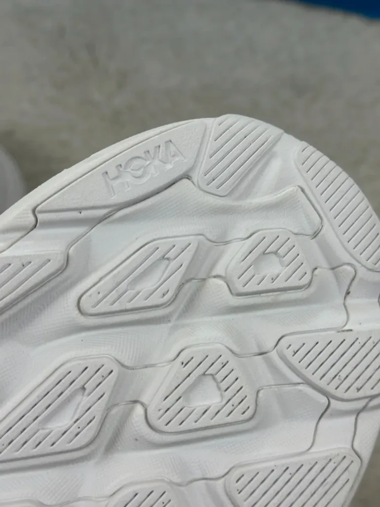 Tweedehands Hoka Clifton 9 bike — afbeelding 14 van 15