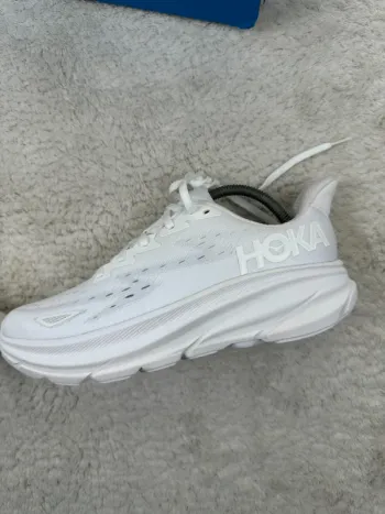 Tweedehands Hoka Clifton 9 bike — afbeelding 7 van 15