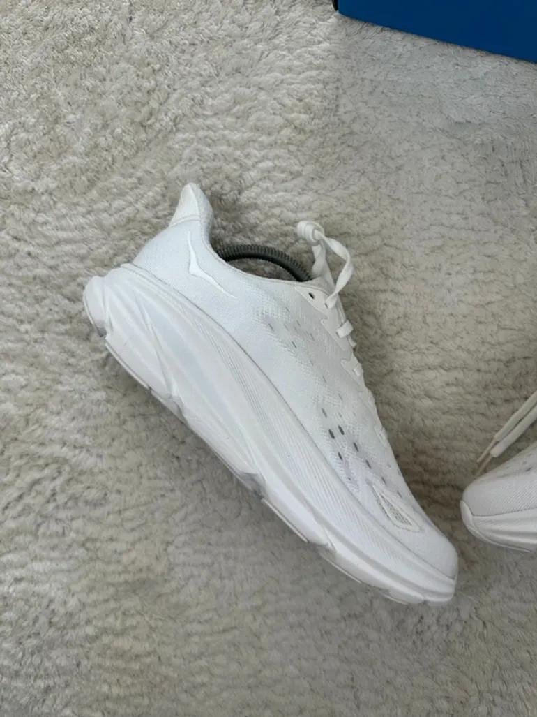 Tweedehands Hoka Clifton 9 bike — afbeelding 9 van 15