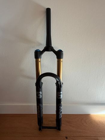 Used Fox 36 Factory Series Grip X2 2025 Fork