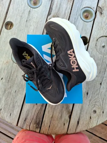 Used Hoka Clifton 10 bike — image 2 of 8