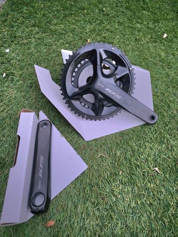 Shimano 105 Crankset Drivetrain & Pedals usato
