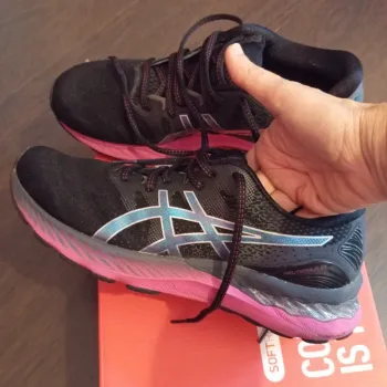 Gebrauchtes Asics Nimbus gel 23 bike — Bild 2 von 8