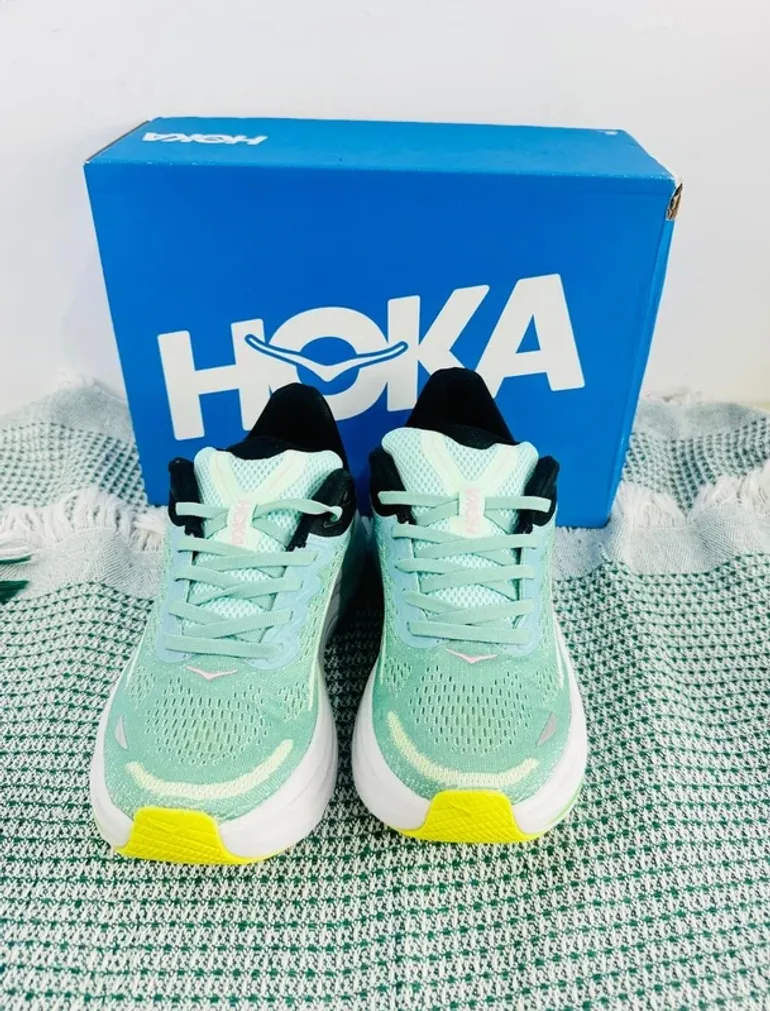 Hoka Shoes size 38 bike d'occasion — image 4 sur 6