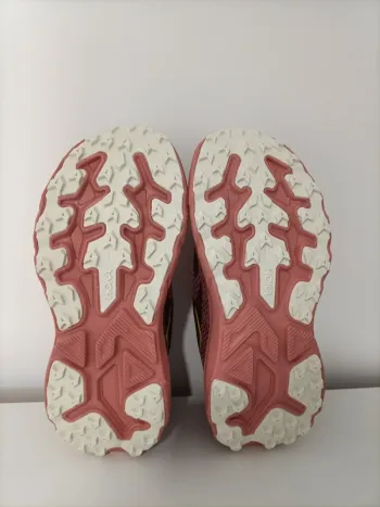 Tweedehands Hoka Challenger 8 bike — afbeelding 5 van 7