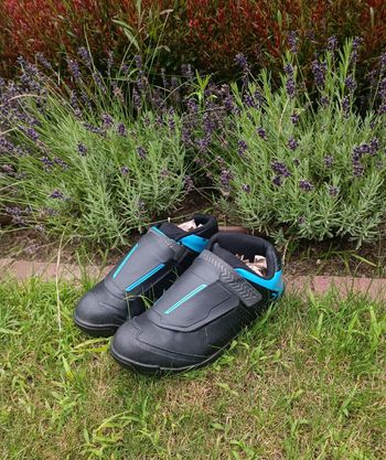Used Shimano AM7 Cycling Shoes