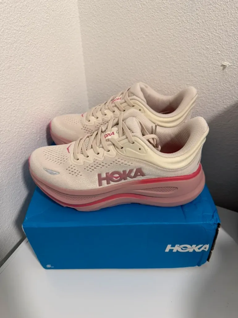 Tweedehands Hoka Bondi 9 bike — afbeelding 2 van 8