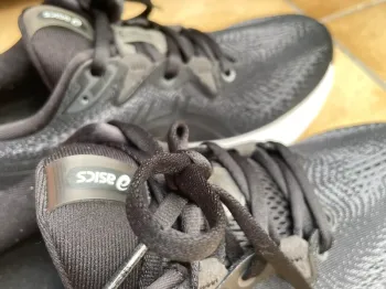 Used Asics Gel-Cumulus 25 bike — image 8 of 8