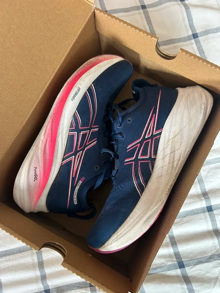 Gebrauchtes Asics Gel-Nimbus 26 bike — Bild 6 von 6
