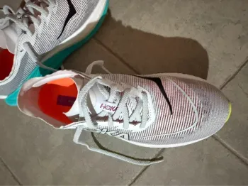 Used Hoka Running Shoes bike — image 5 of 6