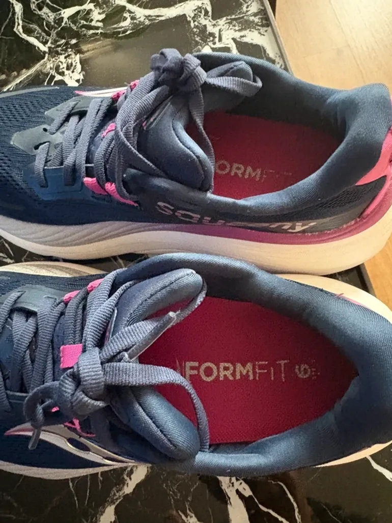 Tweedehands Saucony Hurricane 24 bike — afbeelding 5 van 8