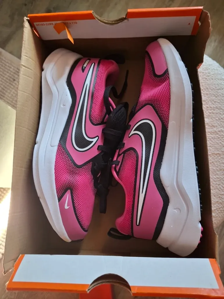 Used Nike cosmic runner bike — image 2 of 3