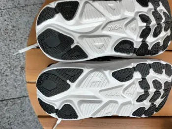 Used Hoka Clifton 10 bike — image 5 of 5