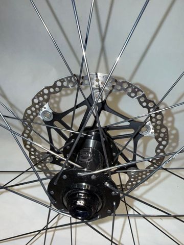 Used E*Thirteen LG1+ Front Wheel bike — image 7 of 8