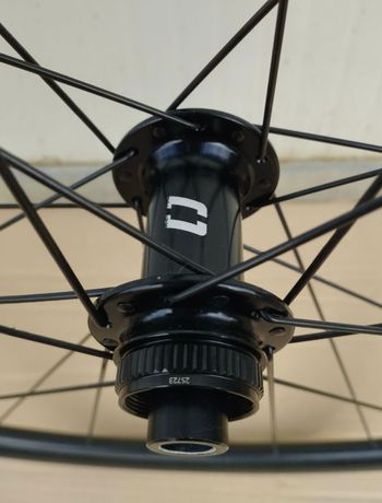 Gebrauchtes MICROTECH MX25 Wheels 2026 bike — Bild 3 von 4