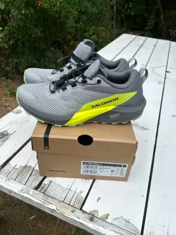 Used Salomon Sense Ride 5 Running Shoes