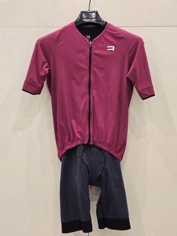 Used Finisseur Jersey and Bib Shorts Cycling Clothing
