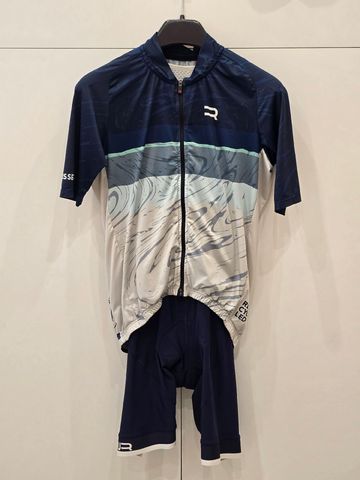 Finisseur Core Cycling Clothing usato