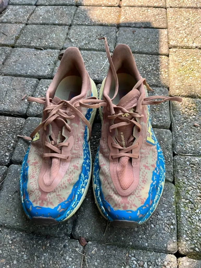 Tweedehands Hoka Speedgoat 6 bike — afbeelding 4 van 9