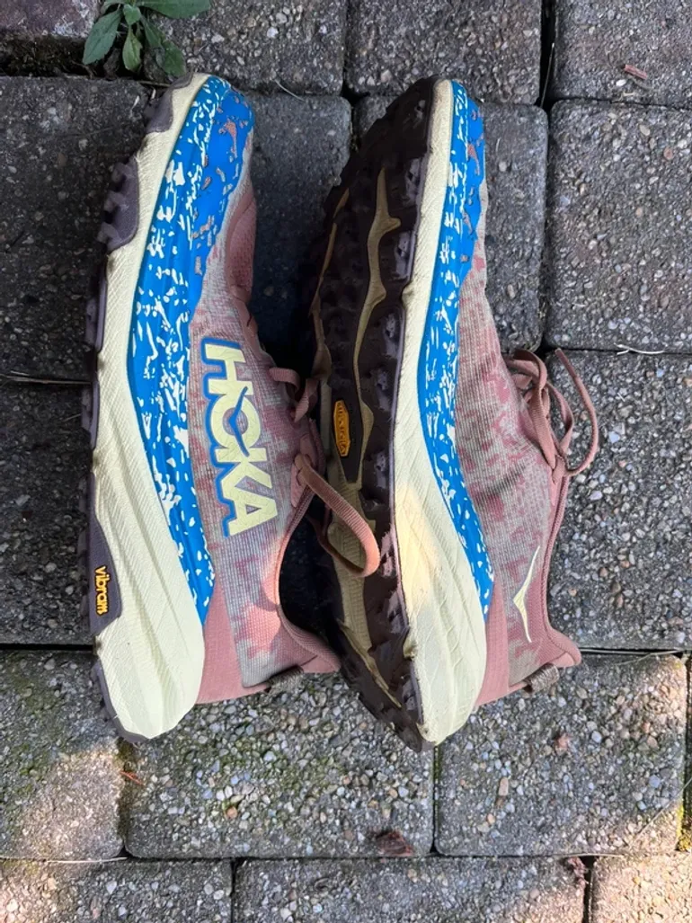 Tweedehands Hoka Speedgoat 6 bike — afbeelding 2 van 9